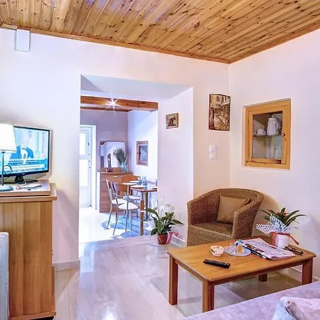 Vavilato Feriehus Kouramádes